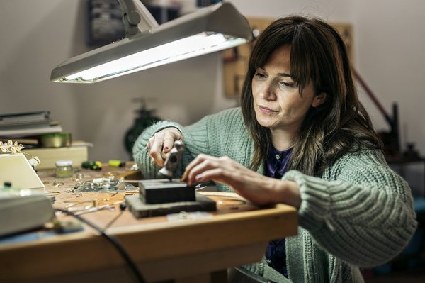 Où trouver des ateliers de fabrication de bijoux en Espagne ?